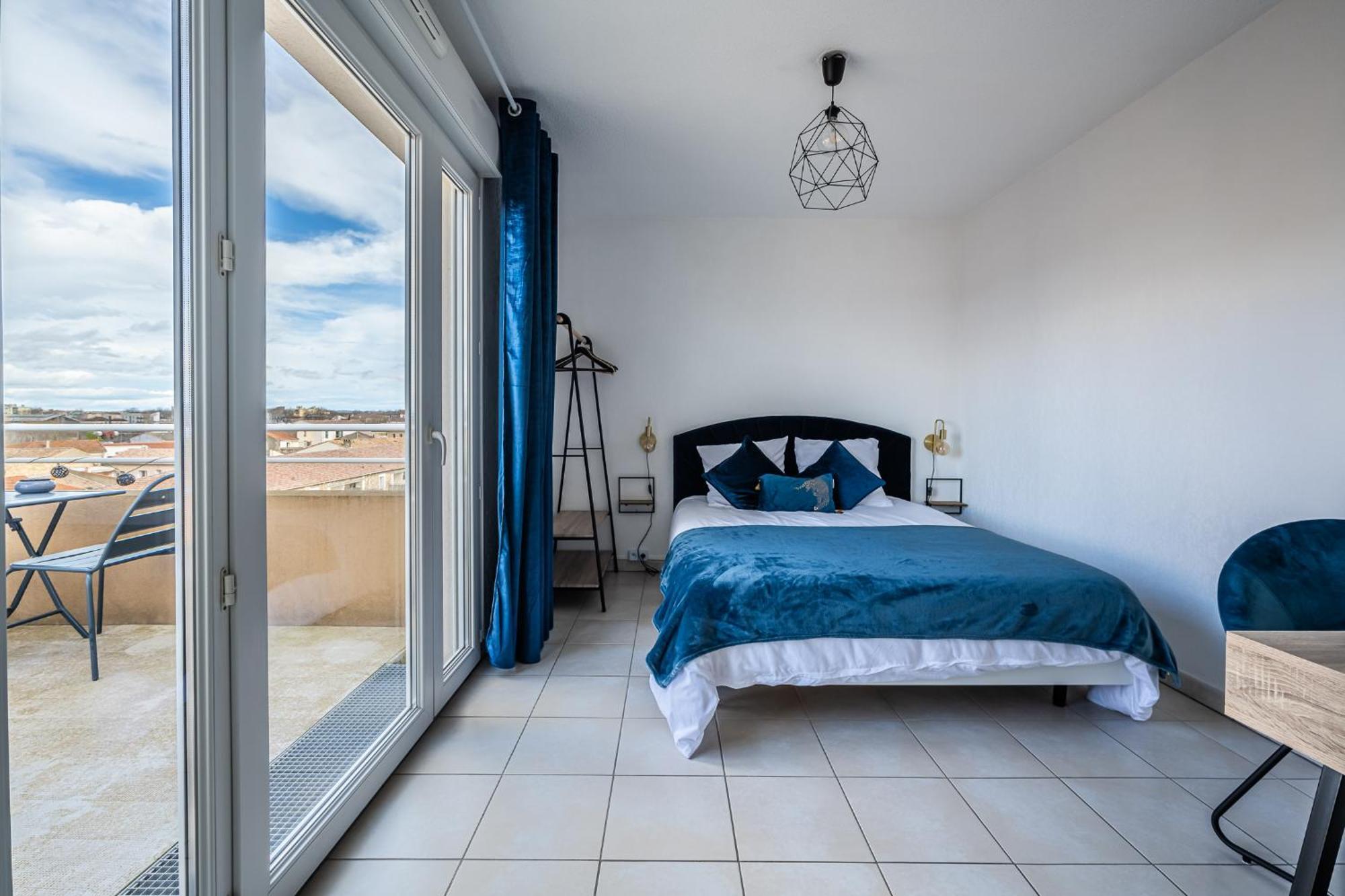 Appartement "Cote Canal", Terrasse , Climatisation , Parking Prive Нарбон Екстериор снимка