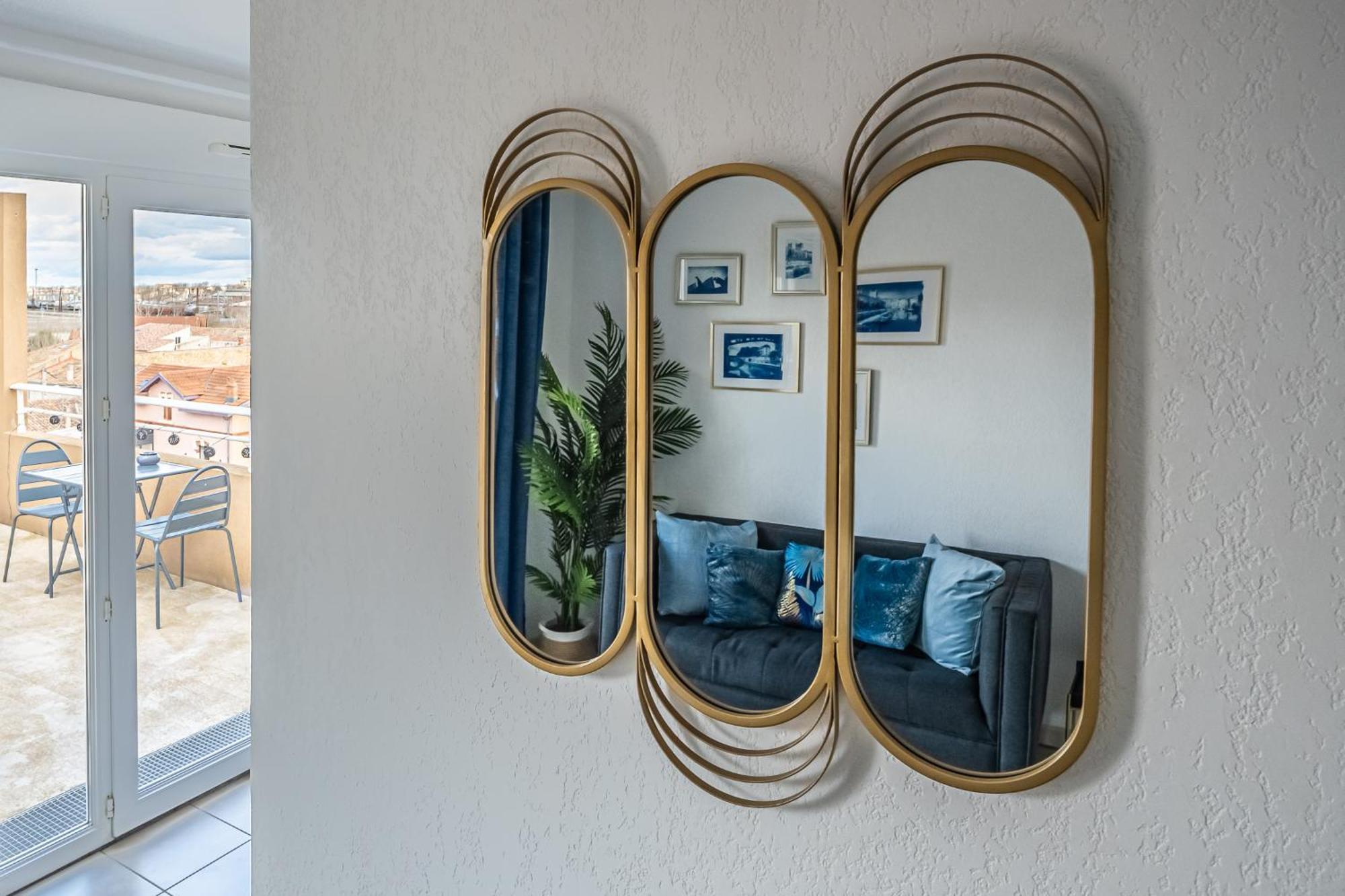 Appartement "Cote Canal", Terrasse , Climatisation , Parking Prive Нарбон Екстериор снимка